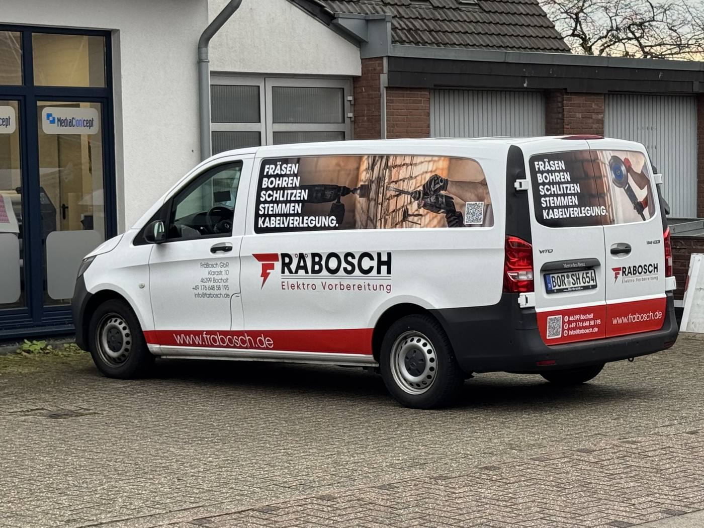 Transporter von Fräbosch mit Beschriftung